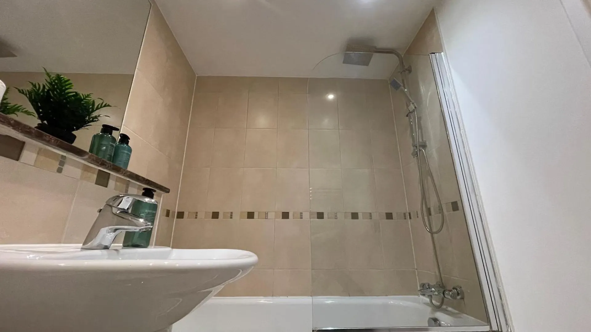 Shoreditch Liverpool Street Apartments With Lift And Balcony London 0*,